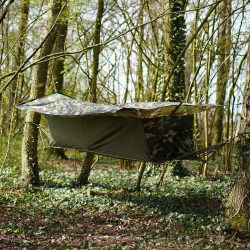 Hamac abris avec toit et moustiquaire - camouflage-woodland