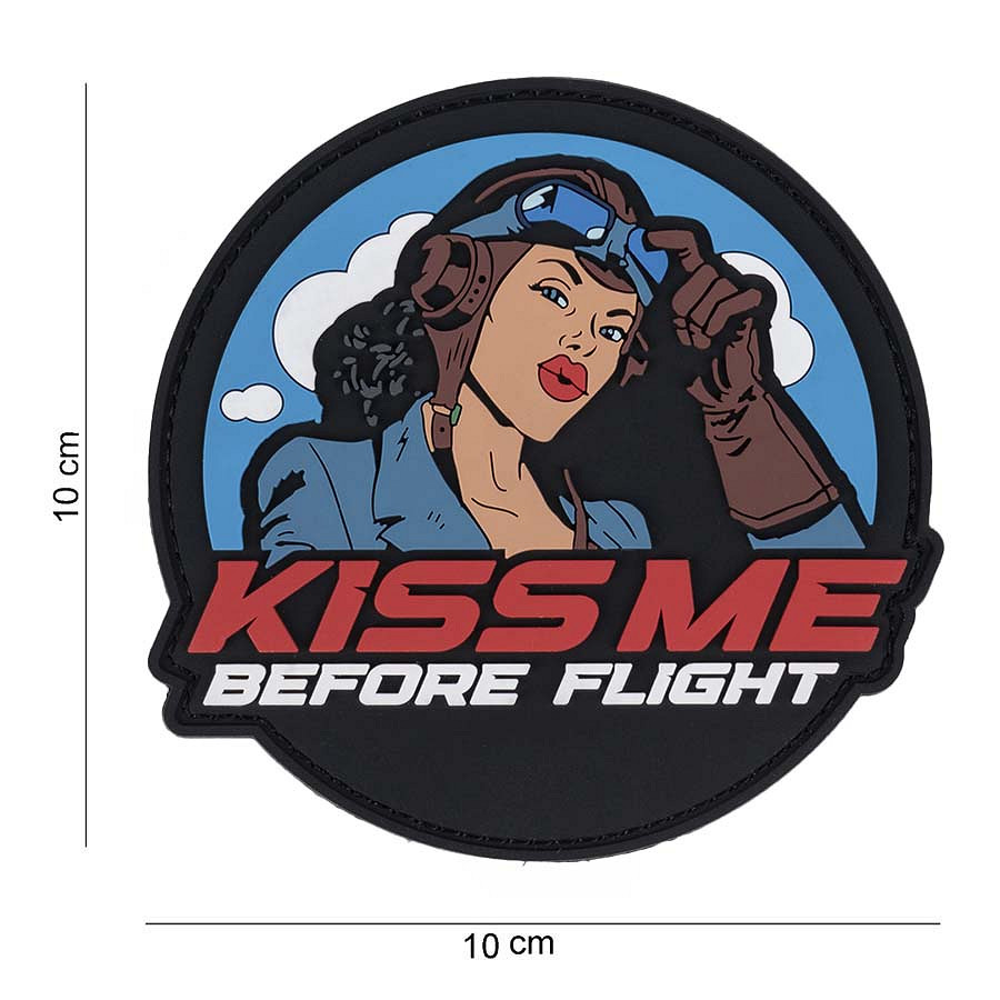 Patch 3D PVC Kiss me before flight rond – Image 3